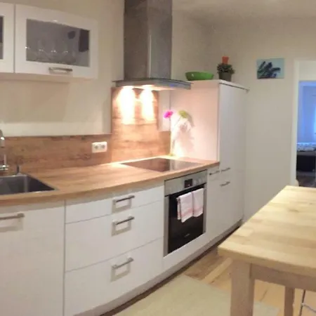 فيرينفونونغ كرامرغاسيه *